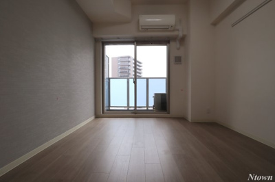 【居間・リビング】 | プレサンス名古屋駅ゲート | おしゃれなリビングです