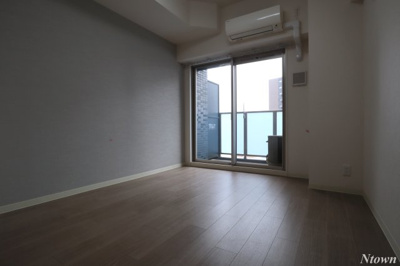 【居間・リビング】 | プレサンス名古屋駅ゲート | こちらの居間で趣味の時間をお楽しみください