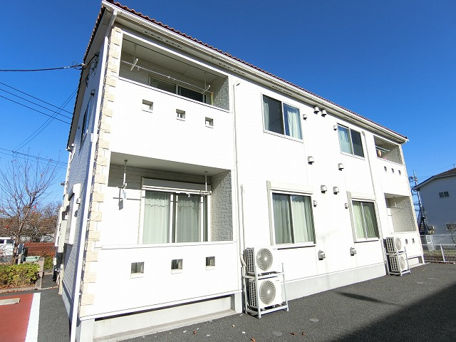 ヴィラージュR　A棟