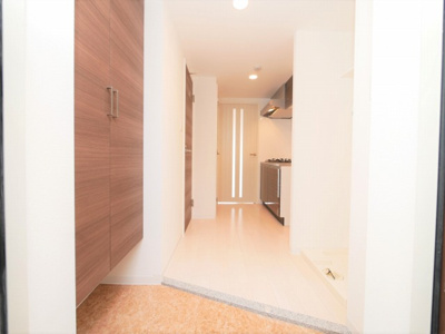 【玄関】 | Luxe難波西I