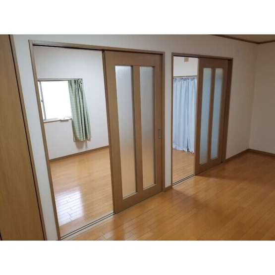 【寝室】