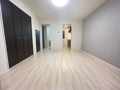 【内装】 | カロテラス | 洋室