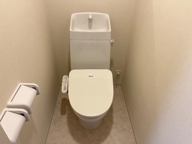 カロテラスのトイレ|シャワー付トイレ