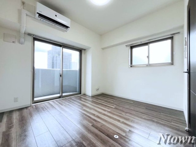 【居間・リビング】 | アクアエテルナ泉 | こちらの居間で趣味の時間をお楽しみください