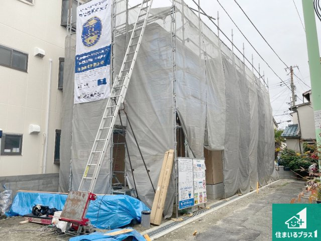 豊中市千成町　第2期　新築一戸建ての外観|周辺は落ち着いた街並みの住宅地！子育てがしやすい住環境です！まだ未完成ですが、現地でしかわからない事もございます。是非一度ご覧ください。