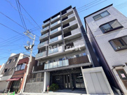 KAUNIS LUSSOの画像