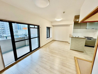 【居間・リビング】 | ユニライフ泉北深井駅前