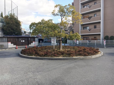 【周辺】 | ヴィルヌーブ緑地公園 | マンションロータリー