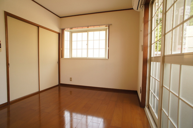 トミクラⅧの居間・リビング|居室1