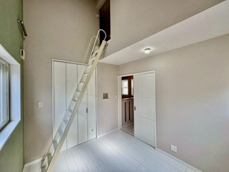 【寝室】 | 美木多上　中古一戸建