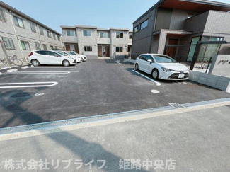【駐車場】 | Pure　Ryuju Ⅱ