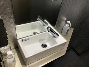 【洗面所】 | ACN西天満ビル