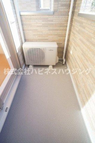 エレガントヒルⅢＡのバルコニー