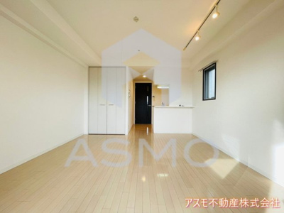 【居間・リビング】 | アーバンフラッツ上町 | 同マンション別部屋参考写真