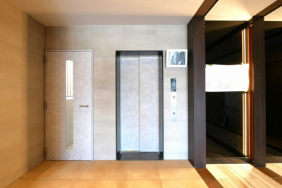 【ロビー】 | フォーリアライズ大正ノーブル