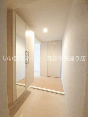 【玄関】 | アルテミスコート