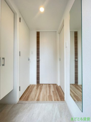 【玄関】 | アドバンス難波ラシュレ