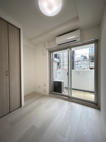 Alivis新町の寝室