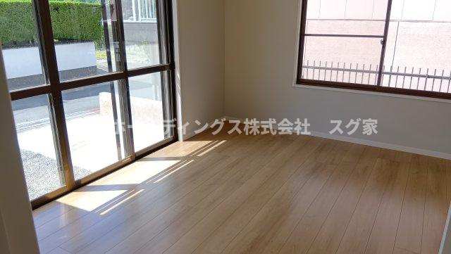綾部市上延町旦寺　戸建ての洋室