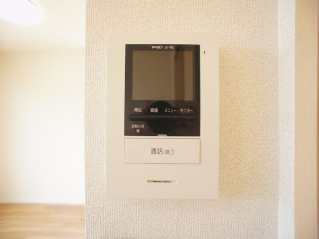 【セキュリティ】 | エスペランサ仁神堂Ｂ | 訪問者の確認ができるTVドアホン付きです♪