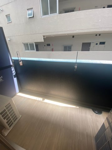 プレサンス上前津エレスタ　名古屋市賃貸　仲介手数料無料のバルコニー