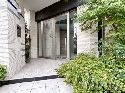 【エントランス】 | MX-Ⅰ | 清潔なエントランスです