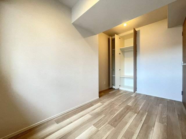 クラッシィハウス御池柳馬場の洋室|洋室5.1帖