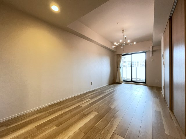 クラッシィハウス御池柳馬場の居間・リビング|リビング9帖