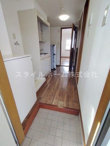 プランドール　Bの玄関