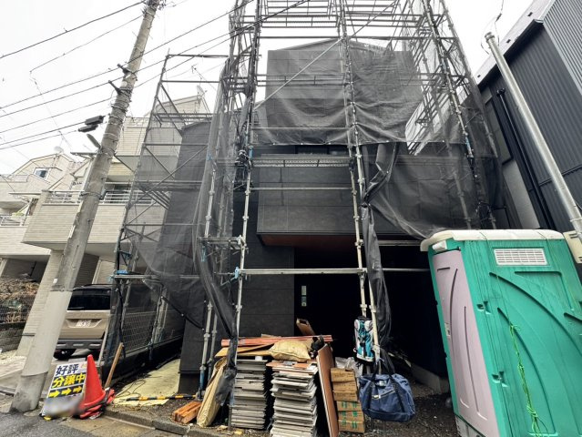 中野区南台5丁目　ZEH水準　省エネ大型邸宅　限定1棟の外観|2026年2月撮影