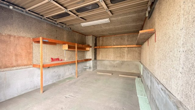 【その他】 | 北見市西三輪中古住宅 | 車庫内部