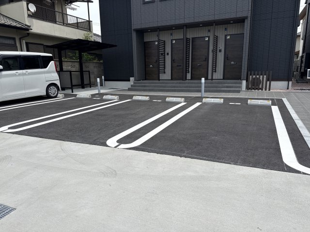 Anpool　A棟の駐車場