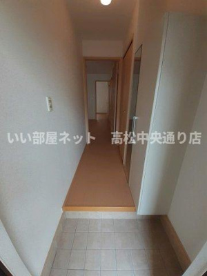 【玄関】 | ヴィータフェリーチェⅢ