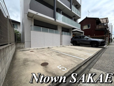 【駐車場】 | グラディアン大曽根 | 車をお持ちの方に嬉しい駐車場付きの物件です