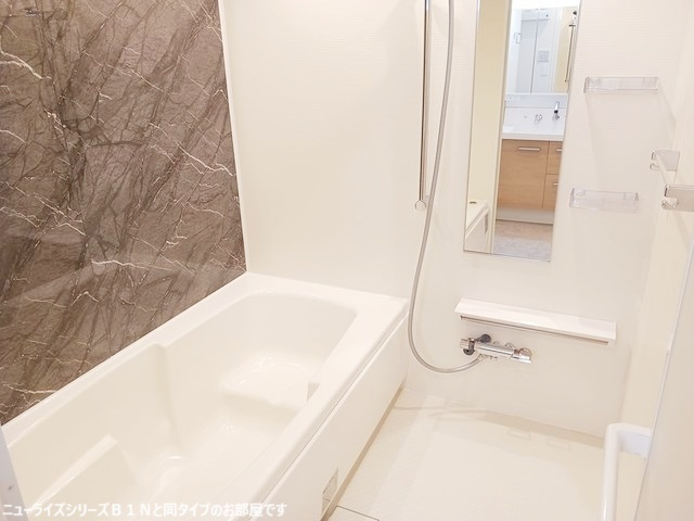 藤沢市長後のアパートの浴室