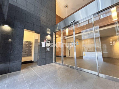 【エントランス】 | BLAU本町東