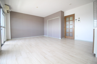 【居間・リビング】 | グランパレス福成