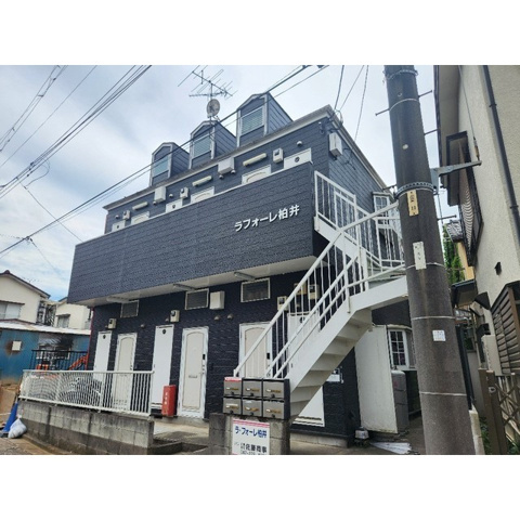 ラフォーレ柏井の外観
