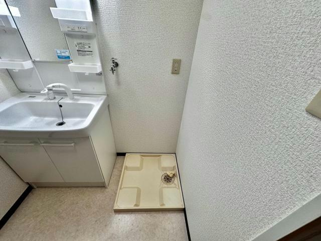 エンジェル尾上の洗面所