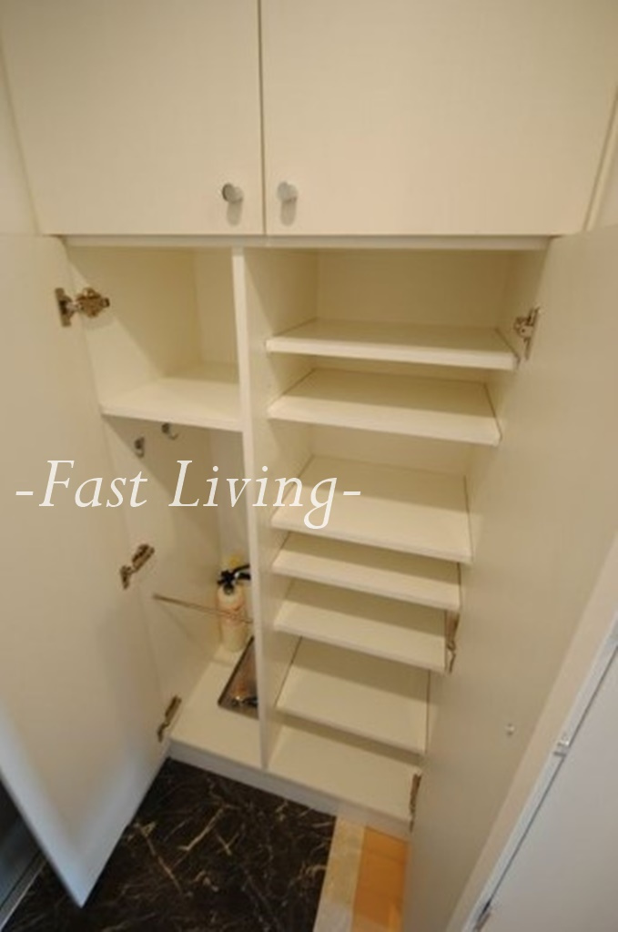 プラース千代田富士見の収納