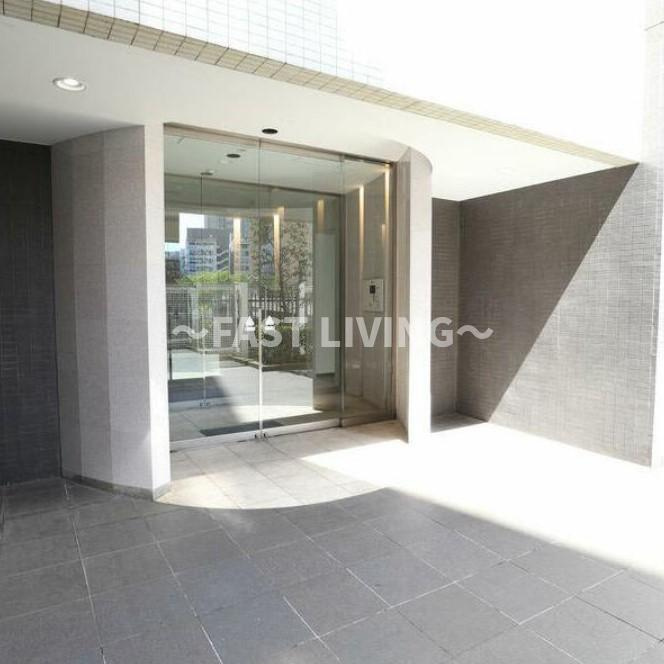 ナーベルお茶の水のエントランス