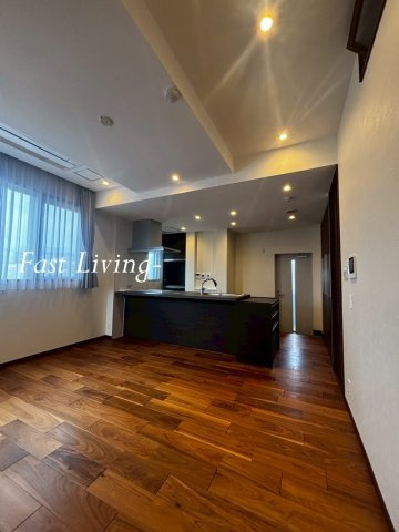 クレイラ西早稲田の居間・リビング