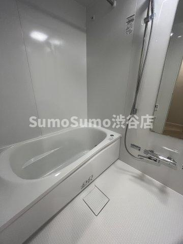 スタイリオ桜新町の浴室