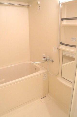 ルーチェ茗荷谷の浴室