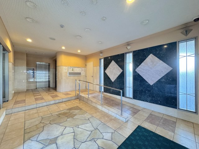 東峰マンションイマジン御笠の杜のエントランス