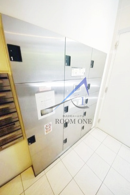 ウィルローズ梅島クオーレのその他共用部分|宅配ボックスです。