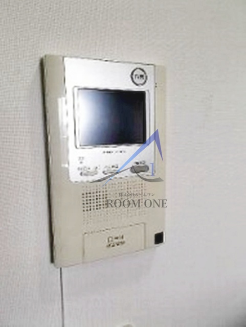 ウィルローズ梅島クオーレの設備|モニター付きインターホンです。