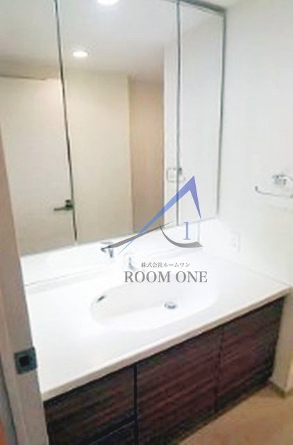 ウィルローズ梅島クオーレの洗面所|洗面台です。