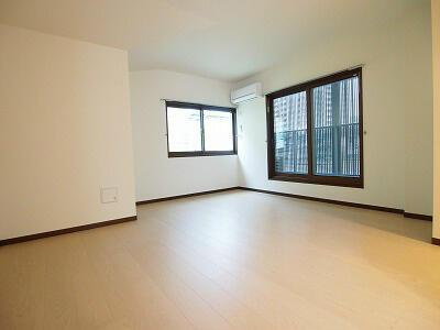 【居間・リビング】 | エバーグリーン |  