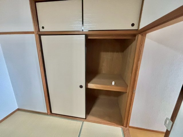 トミーハイツの収納